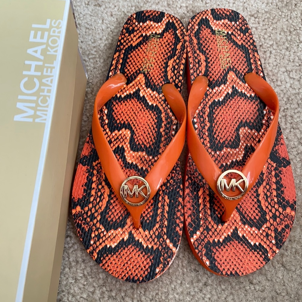 Michael Kors flip flops
